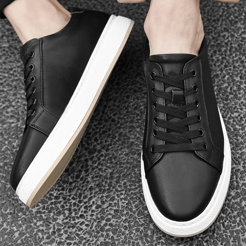 Black stylish breathable genuine leather men's shoes with lace-up closure and rubber outsole, model SF1170.